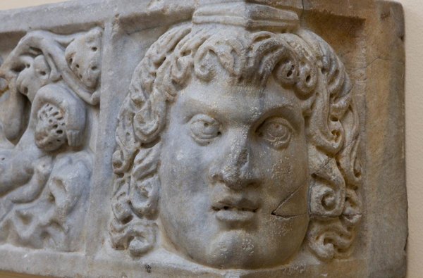 object-talk-front-of-a-sarcophagus-lid-with-the-story-of-jonah-with-natasha-dracobly-oc-2027