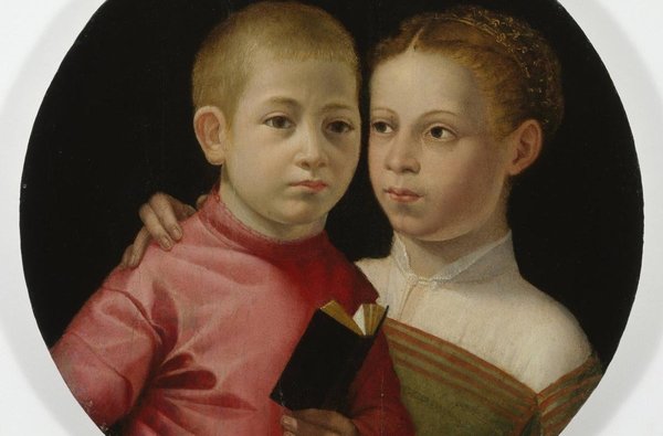 object-talks-with-student-gallery-guides