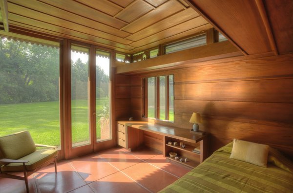 frank-lloyd-wright-open-house-commencement-and-milestone-reunion-weekend