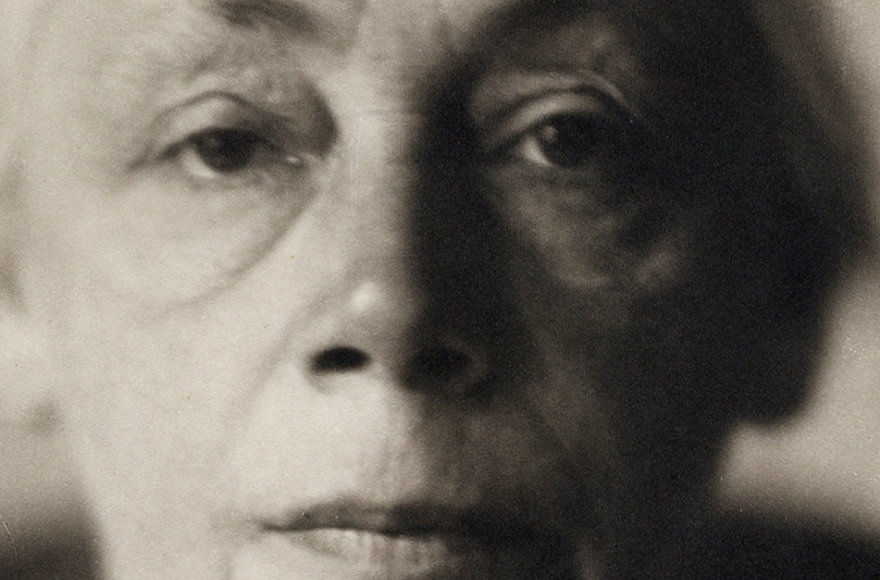 femme-n-isms-part-iii-feminine-faces-and-intimate-spaces